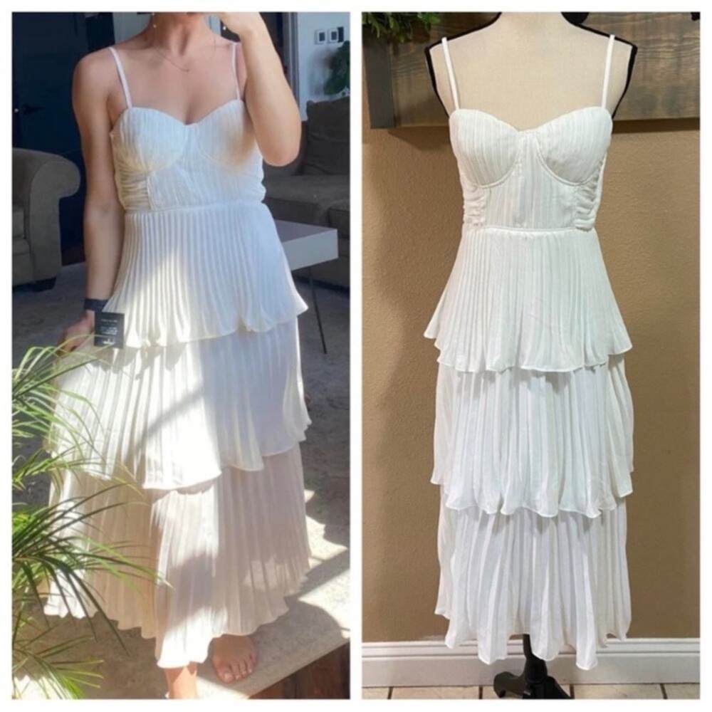 NWOT Lulus Cascading Crush White Tiered Bustier Midi Dress